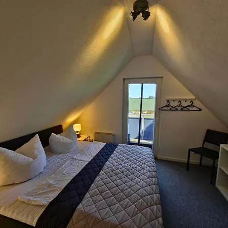 Fischstuebchen Neeberg 1 - Hase Und Fuchs Nyaraló