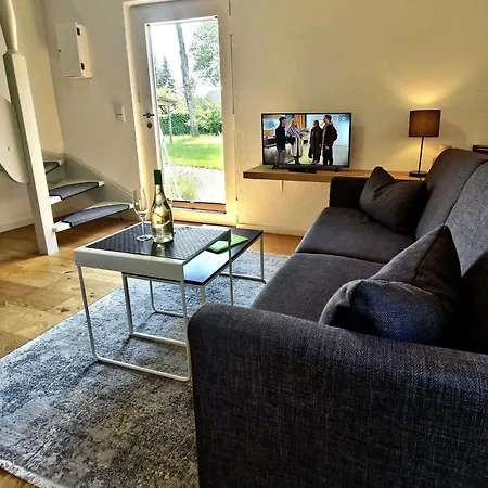 Fischstuebchen Neeberg 1 - Hase Und Fuchs *