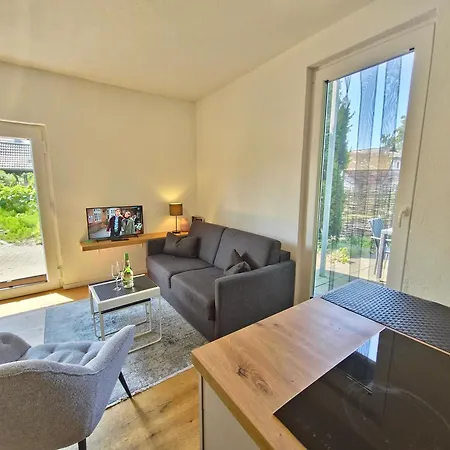 Fischstuebchen Neeberg 1 - Hase Und Fuchs * Krummin